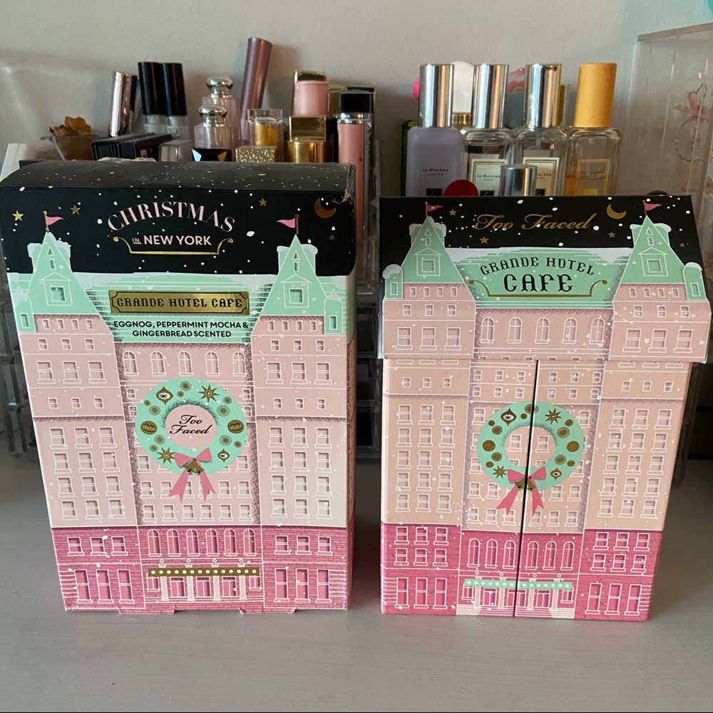Too faced Christmas Limited Edition Box